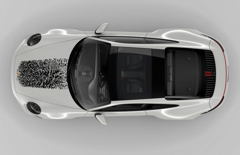 Αγοράζεις Porsche με το δικό σου, στην κυριολεξία, αποτύπωμα