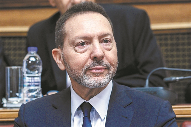 Πορεία στον ρεαλισμό