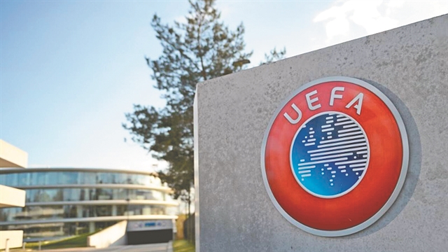 Μαρούπα: «Πολλοί παριστάνουν τους χαζούς»