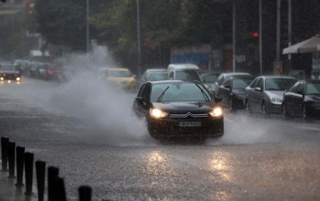 Έρχεται κακοκαιρία: Οδηγίες από τη Πολιτική Προστασία