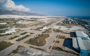 Μπουλντόζες τον Μάρτιο για τα αυθαίρετα στο Ελληνικό