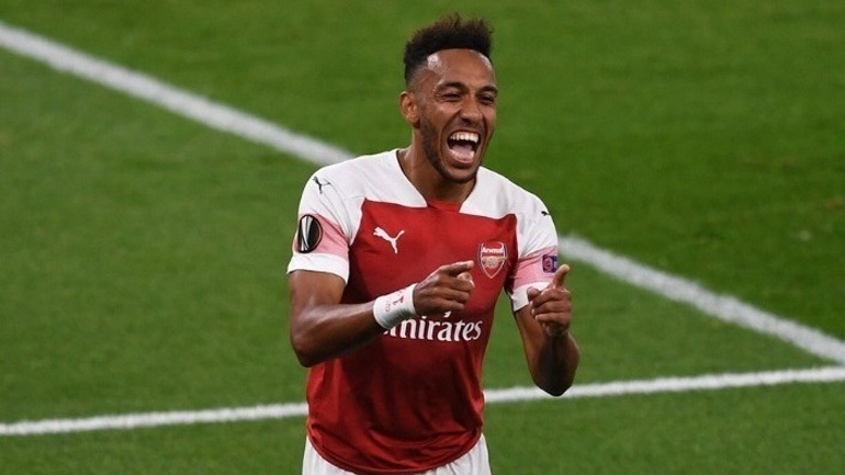 Άρσεναλ: Ο Αρτέτα αποθεώνει τον Ομπαμεγιάνγκ