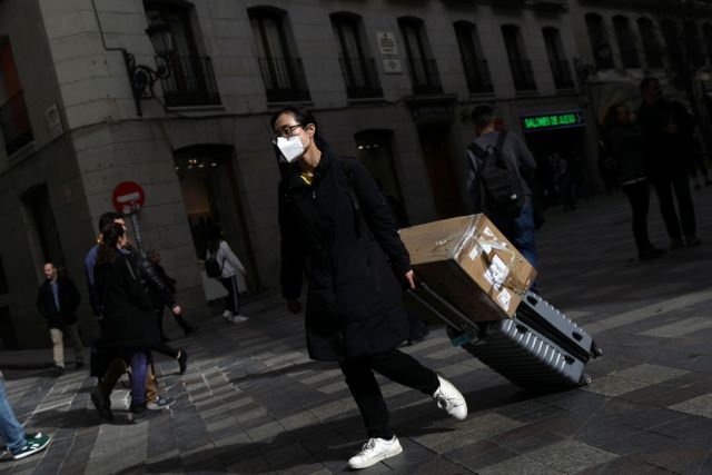 Κορωνοϊός: Κανείς εφησυχασμός από τη μείωση των κρουσμάτων στην Κίνα