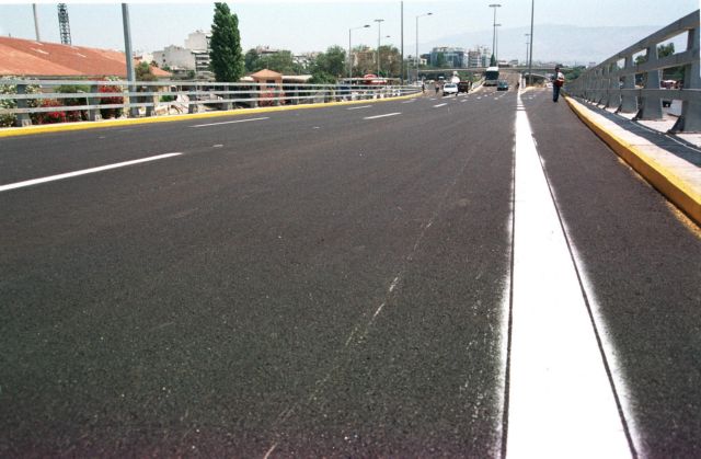 Συνεχίζονται τα έργα οδοποιίας στην Παλλήνη