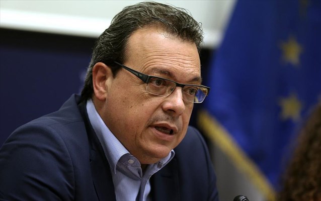 Φάμελλος για Novartis : Η ΝΔ δε θέλει να αποκαλυφθεί η εμπλοκή πολιτικών προσώπων