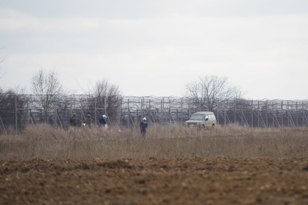 Προσφυγικό: Ύποπτα μηνύματα σε πρόσφυγες – Τους «δείχνουν» τον δρόμο για τον Έβρο