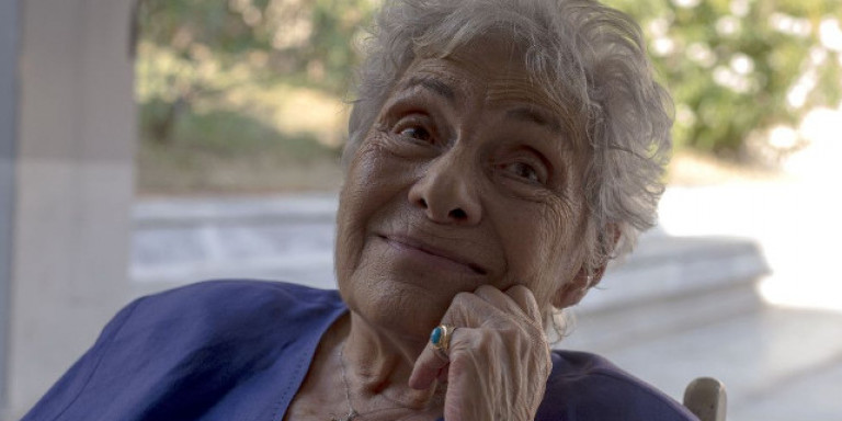 Κική Δημουλά : Το πρώτο ιατρικό ανακοινωθέν για την κατάσταση της υγείας της