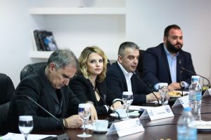 Superleague: Με ηλεκτρονική κλήρωση τα πλέι οφ – 950 ευρώ σε κάθε ματς η γραμμή οφσάιντ