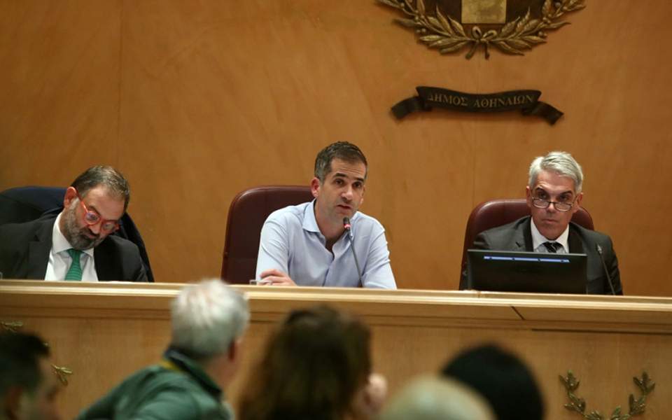 Χυδαία επίθεση Κασιδιάρη και απάντηση από τον Μπακογιάννη