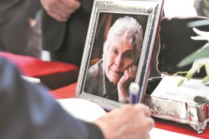 «Στον χωρισμό μήτε αντίο μήτε φιλί»