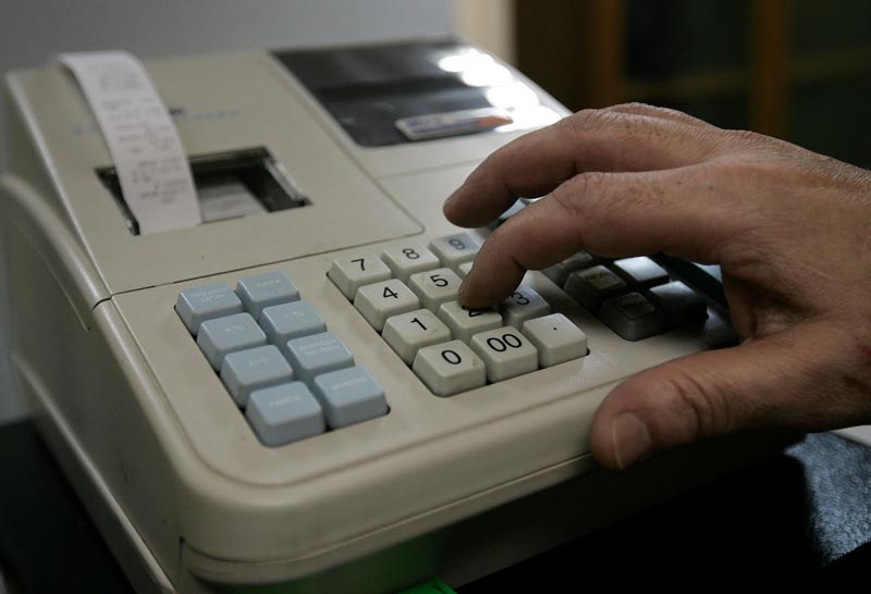 Νέες ταμειακές μηχανές στα καταστήματα συνδεδεμένες με το ΤΑXIS