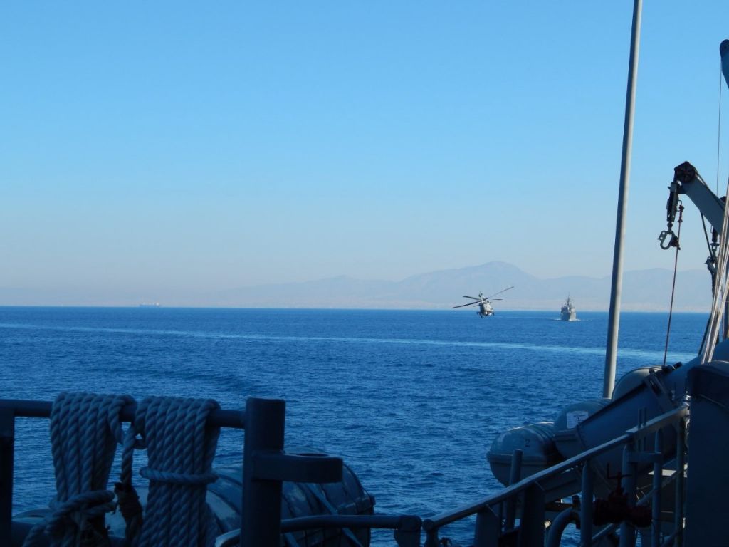 Eντυπωσιακές εικόνες από ναυτικά γυμνάσια του ΠΝ στο Αιγαίο