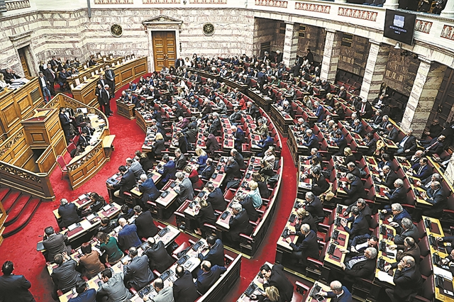 Εθελοντισμός χωρίς αντίκρισμα για τους 21 βουλευτές-γιατρούς