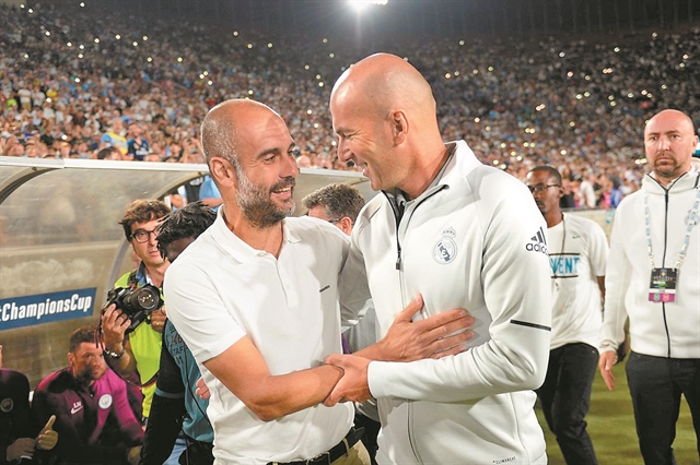 Θυμωμένοι Πολίτες εναντίον Βασίλισσας