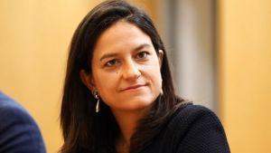 Κεραμέως : Θα υποβάλλονται σε εξετάσεις οι μαθητές μόνο αν έχουν συμπτώματα