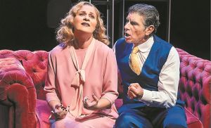 Φάρσας εγκώμιο