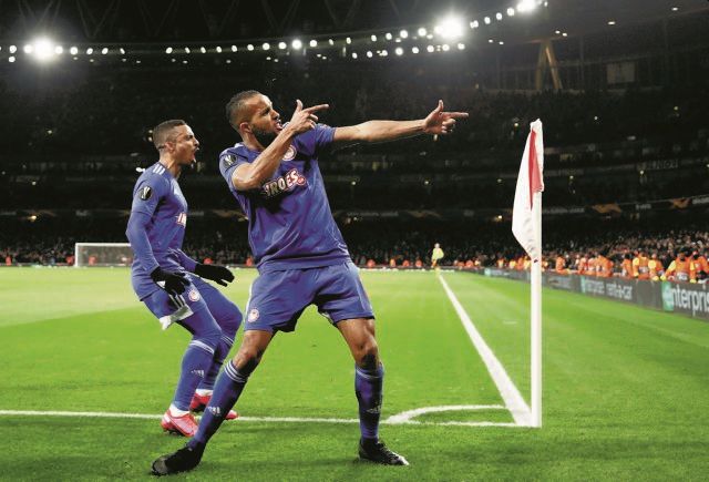 Τώρα πρέπει να… δαγκώσει την πανίσχυρη Γουλβς του Ποντένσε