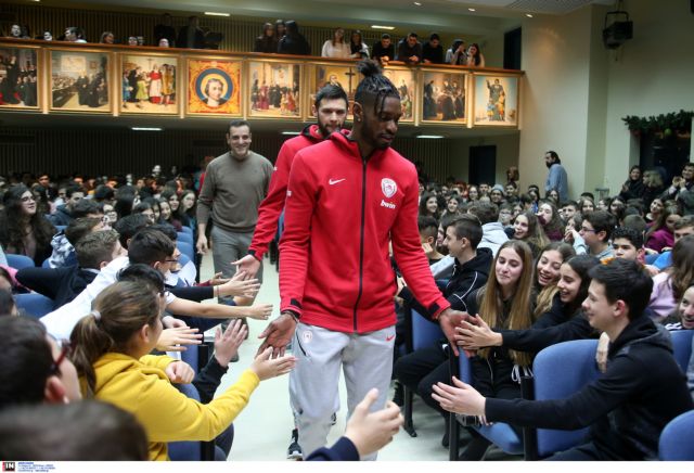 Στο νοσοκομείο ο Μπράντον Πολ, αμφίβολος με Βιλερμπάν