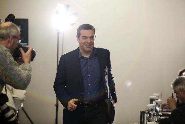 Εμπλοκή στην ΚΕ του ΣΥΡΙΖΑ για το όνομα: Στην αντεπίθεση ο Τσίπρας κατά ΝΔ και ΚΙΝΑΛ