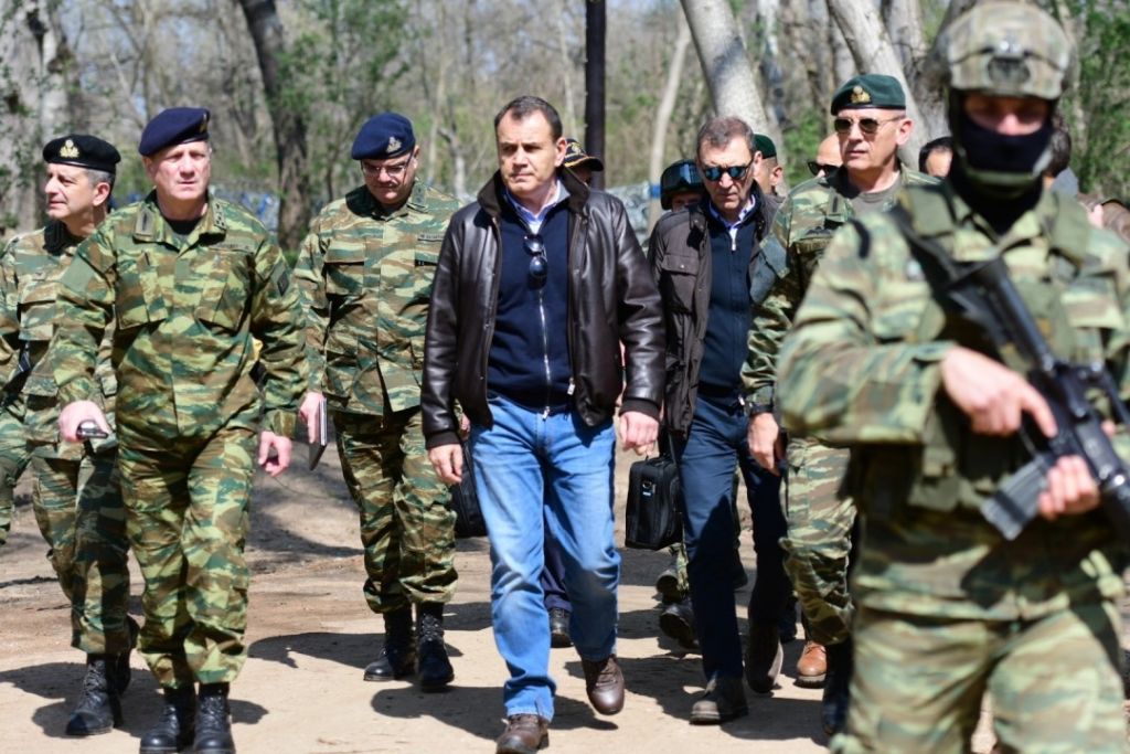 Παναγιωτόπουλος: «Δεν λήγει ο συναγερμός στον Έβρο»