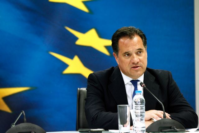 Γεωργιάδης: Υψηλά πρόστιμα σε όσους αισχροκερδούν – Πλαφόν στα αντισηπτικά μετά τα άδεια ράφια