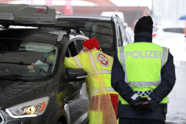 Αυστρία: Νέα έκτακτα μέτρα για τον περιορισμό του κορωνοϊού – 206 τα κρούσματα