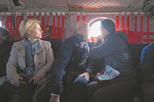 Το «plan B» σε στεριά και θάλασσα