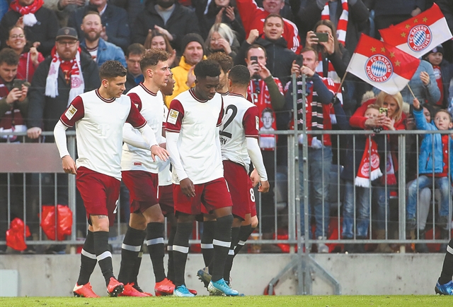 «Βιαστική» κανονικότητα