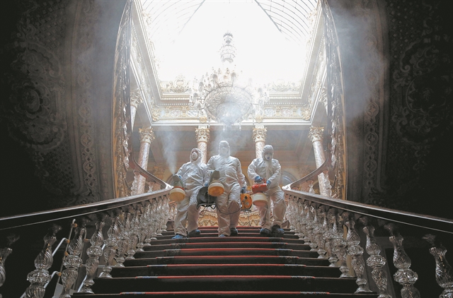 Οι δικτατορίες του κορωνοϊού