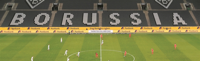 Γήπεδα σε κλοιό πανδημίας