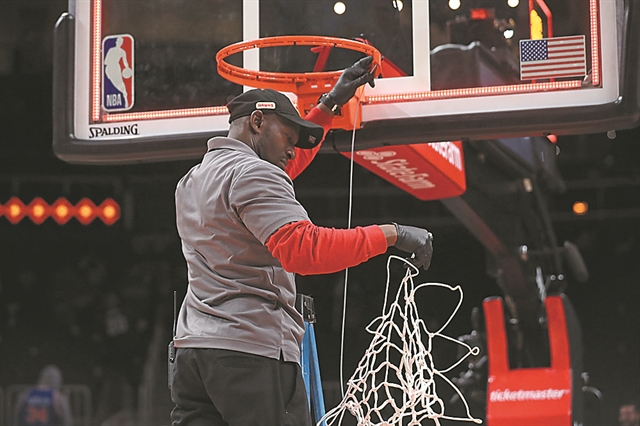 Πρώτη διακοπή στην ιστορία…