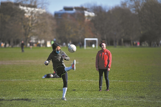 Λίγο πριν από το πρόστιμο η οικογένεια Σπανούλη!