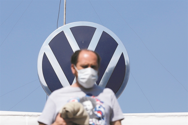 Γονάτισαν οι ευρωπαϊκές αυτοκινητοβιομηχανίες