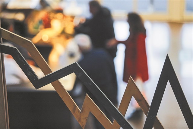 Τραπεζική διόρθωση μετά από κέρδη 34% στο Χρηματιστήριο Αθηνών