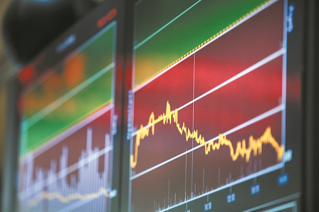 Με αιχμή τις τράπεζες και χαμηλές συναλλαγές η άνοδος στο ΧΑ