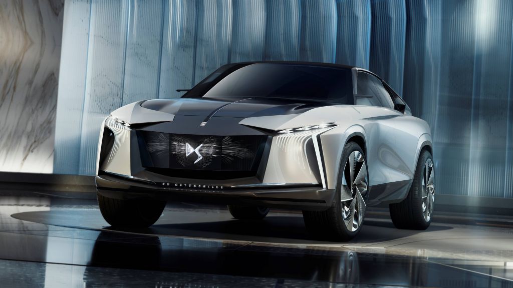 DS AERO SPORT LOUNGE: Η λιμουζίνα του μέλλοντος θα θυμίζει μια κινητή σουίτα, ηλεκτροκίνητη με σπορ επιδόσεις