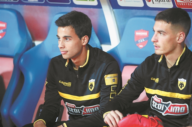 Στην εξίσωση οι μικροί