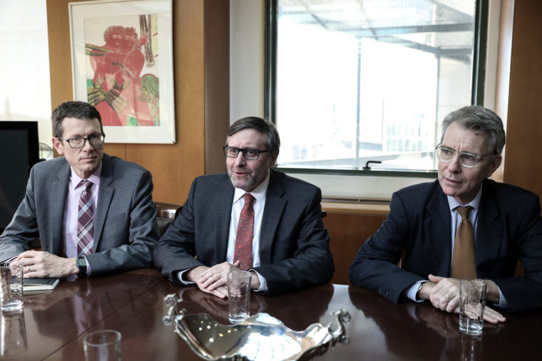 Βοηθός ΥΠΕΞ ΗΠΑ: Κλειστός ο δρόμος προς Ευρώπη – Οι Τούρκοι παραπλάνησαν τους μετανάστες στον Έβρο