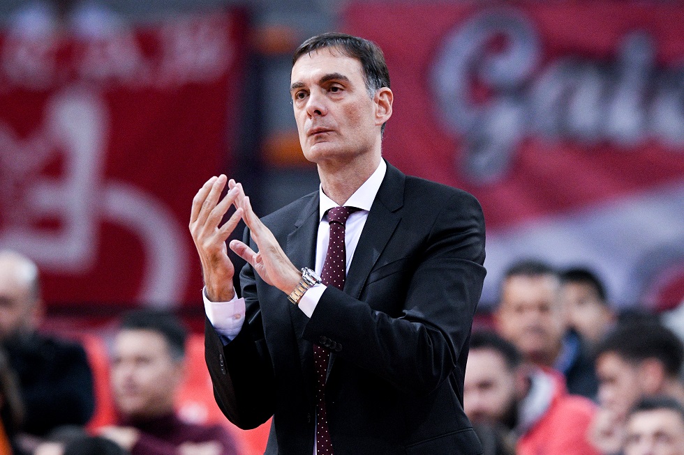 Μπαρτζώκας : «Να επικεντρωθούμε στο μπάσκετ και όχι στις φανέλες»