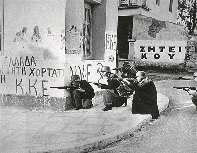 Μαθημένοι σε κρίσεις και πολέμους