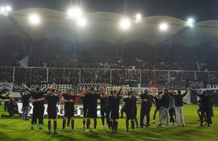 Κοροναϊός: Οι παίκτες του ΟΦΗ διασκεδάζουν την απομόνωση με ένα «Toilet Paper Challenge»