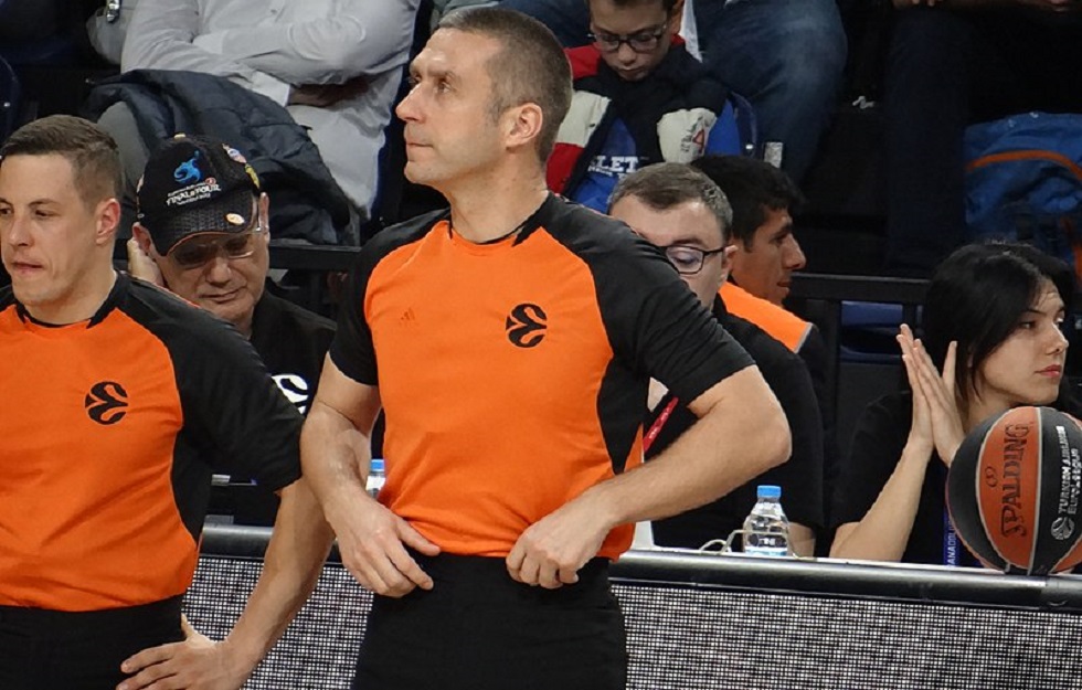 Οι διαιτητές του Αναντολού Εφές – Ολυμπιακός