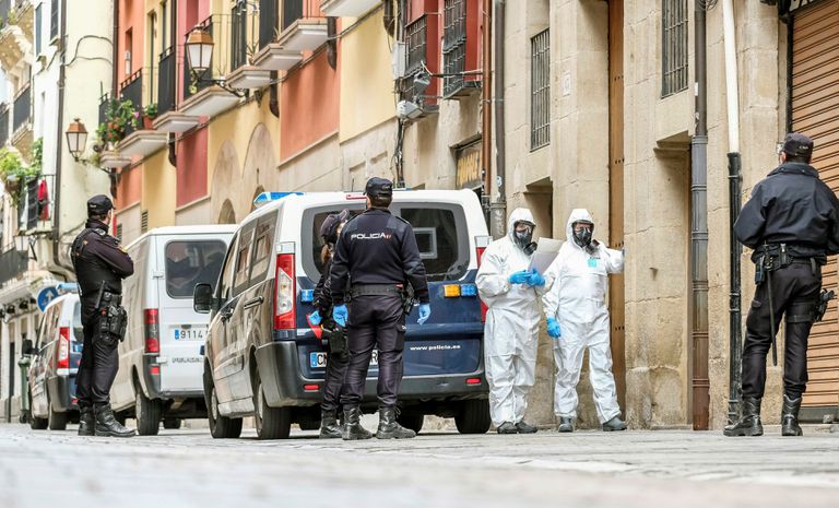 Κοροναϊός : Συγκλονιστική η κατάσταση στην Ισπανία – 738 νεκροί σε μία ημέρα