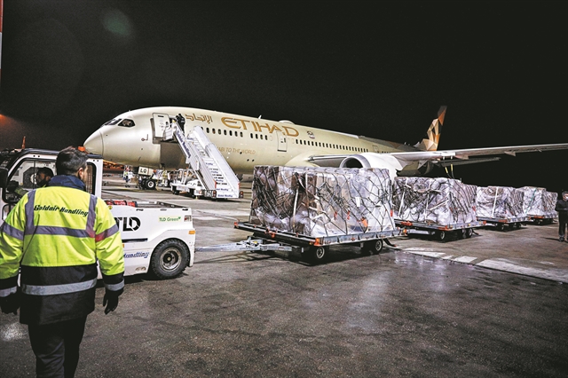 Πρωταγωνιστές πίσω από τη βιτρίνα