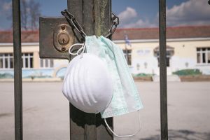 Το σχολειό θα είναι πάντα κρυφό…