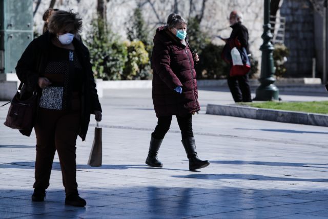 Ξεπέρασαν τα 1.000 τα κρούσματα – «Είμαστε στο καλό σενάριο» λέει ο Τσιόδρας