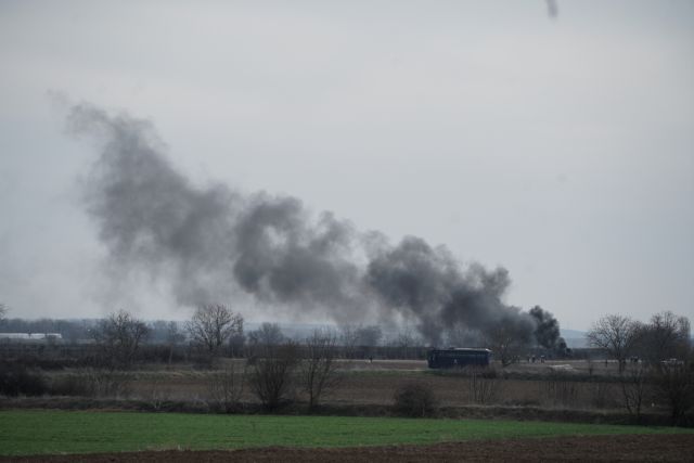 Δύσκολη νύχτα στον Έβρο – Τουρκικό τεθωρακισμένο προσπάθησε να ρίξει τον φράκτη
