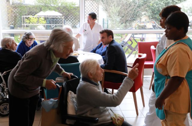 Κορωνοϊός : Τρεις νέοι θάνατοι στη Γαλλία – Στα 1.126 τα κρούσματα