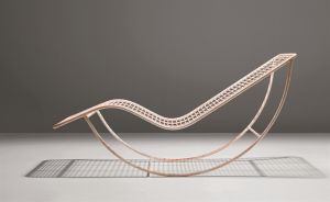 Το κυκλαδικό βέλος στο επίκεντρο…