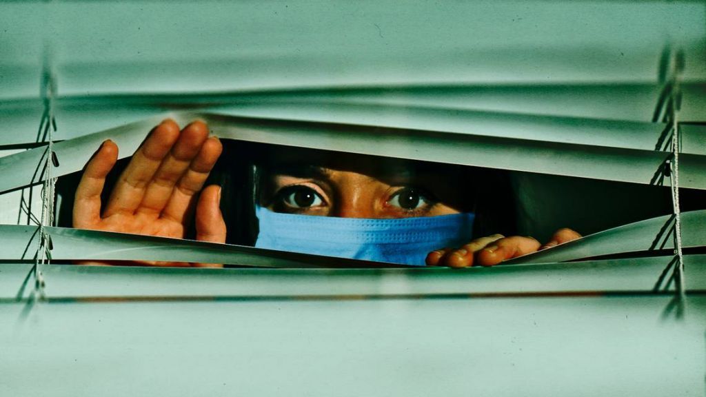 Ο κοροναϊός μπορεί να είναι καταστροφή, μπορεί και ευκαιρία – Μόνο μη γινουμε ανθρωποφάγοι